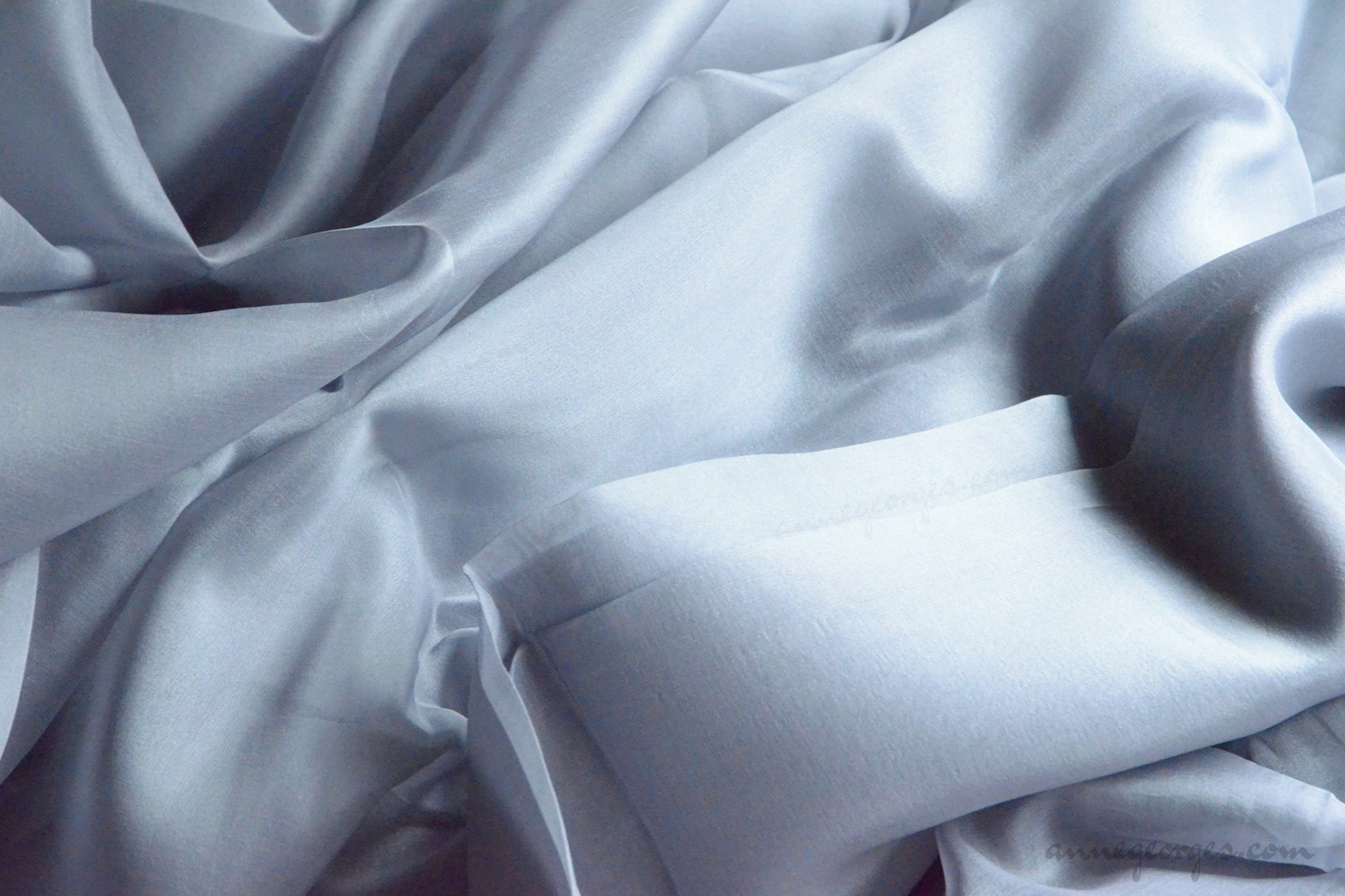 Pure silk organza fabric - FAIRY WINGS ( Rain Dance ) – AnneGeorges